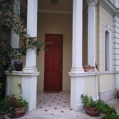 Nyaraló Al Centro 5 Posti